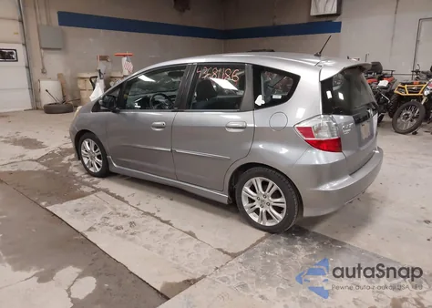 2009 Honda Fit Sport из США, поврежденный, VIN JHMGE88419S013703